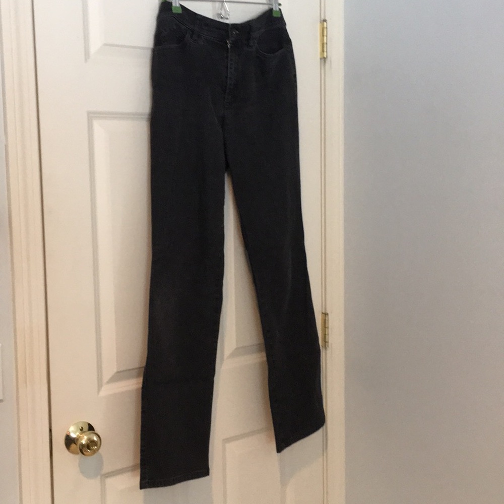 Jeans - Picture 2 of 3